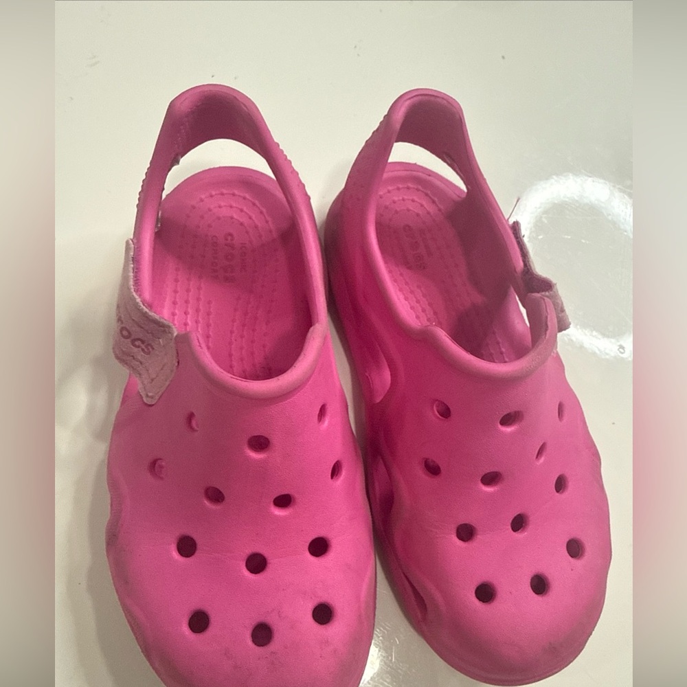 Crocs Classic Clogs Kids Size C 11 Youth Pink Girls Children A021225